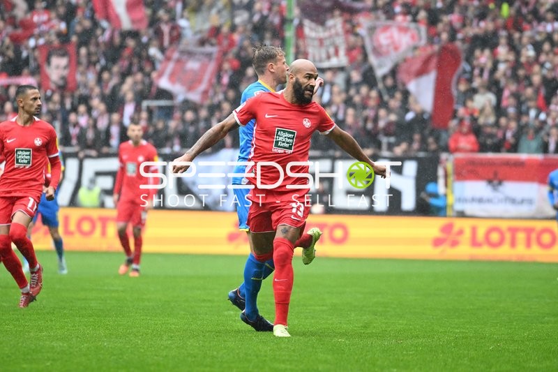 Fußball I Herren I Saison 2022-2023 I 2. Bundesliga I 10. Spieltag I 1. FC Kaiserslautern - Eintracht Braunschweig I 02.10.2022