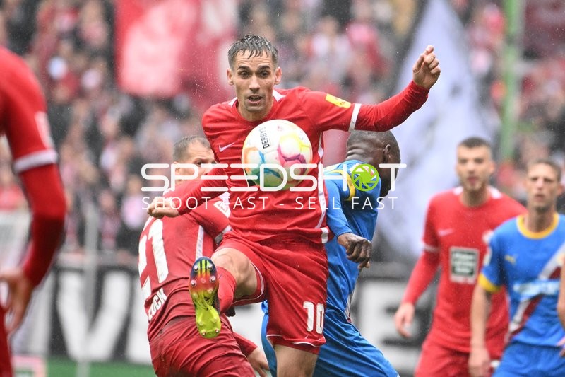 Fußball I Herren I Saison 2022-2023 I 2. Bundesliga I 10. Spieltag I 1. FC Kaiserslautern - Eintracht Braunschweig I 02.10.2022