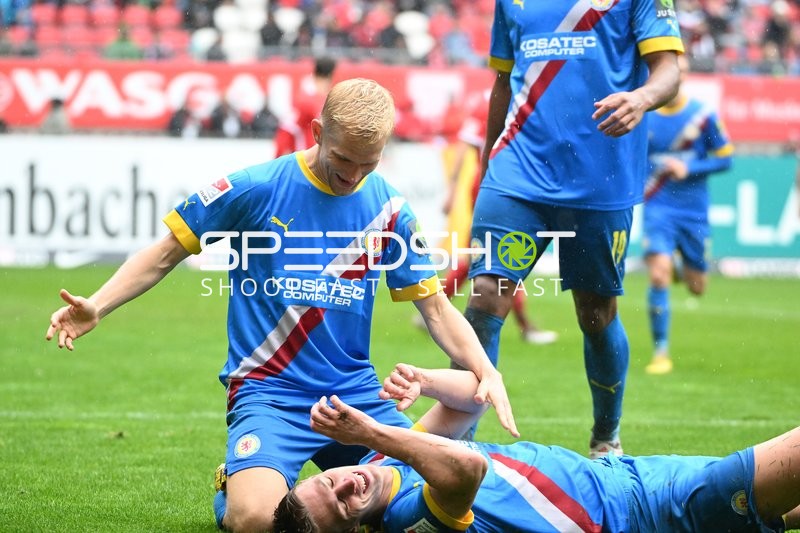 Fußball I Herren I Saison 2022-2023 I 2. Bundesliga I 10. Spieltag I 1. FC Kaiserslautern - Eintracht Braunschweig I 02.10.2022