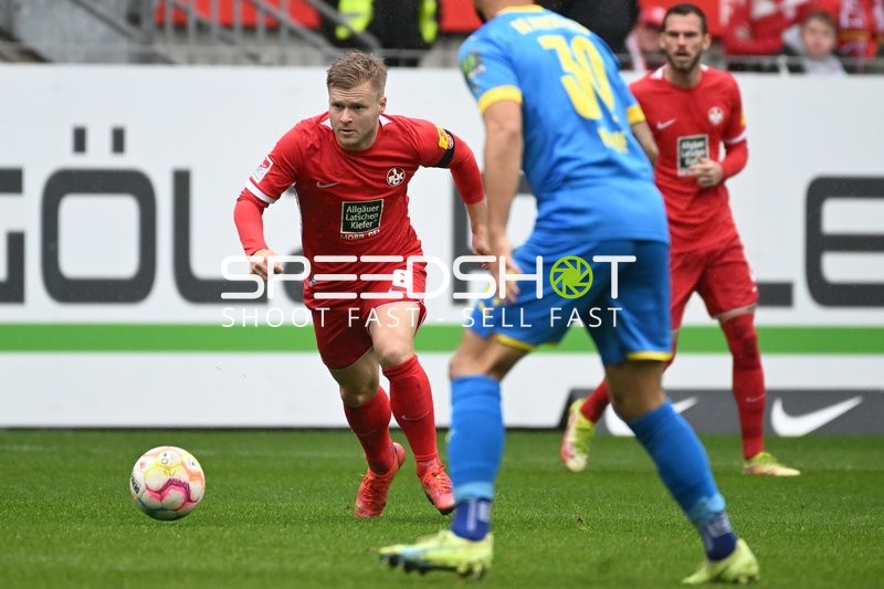 Fußball I Herren I Saison 2022-2023 I 2. Bundesliga I 10. Spieltag I 1. FC Kaiserslautern - Eintracht Braunschweig I 02.10.2022