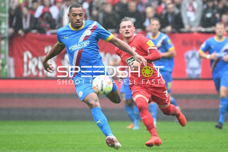 Fußball I Herren I Saison 2022-2023 I 2. Bundesliga I 10. Spieltag I 1. FC Kaiserslautern - Eintracht Braunschweig I 02.10.2022