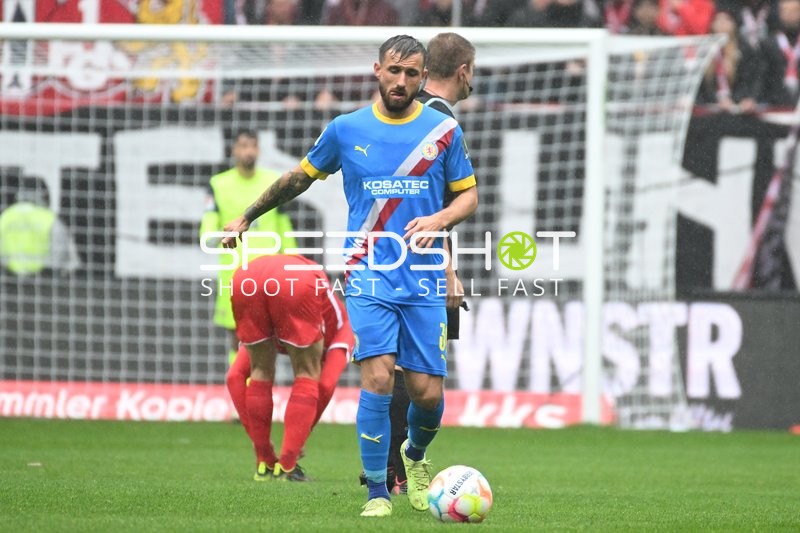 Fußball I Herren I Saison 2022-2023 I 2. Bundesliga I 10. Spieltag I 1. FC Kaiserslautern - Eintracht Braunschweig I 02.10.2022