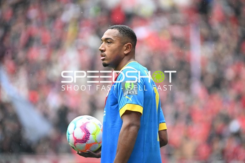 Fußball I Herren I Saison 2022-2023 I 2. Bundesliga I 10. Spieltag I 1. FC Kaiserslautern - Eintracht Braunschweig I 02.10.2022