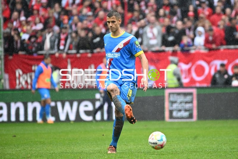 Fußball I Herren I Saison 2022-2023 I 2. Bundesliga I 10. Spieltag I 1. FC Kaiserslautern - Eintracht Braunschweig I 02.10.2022