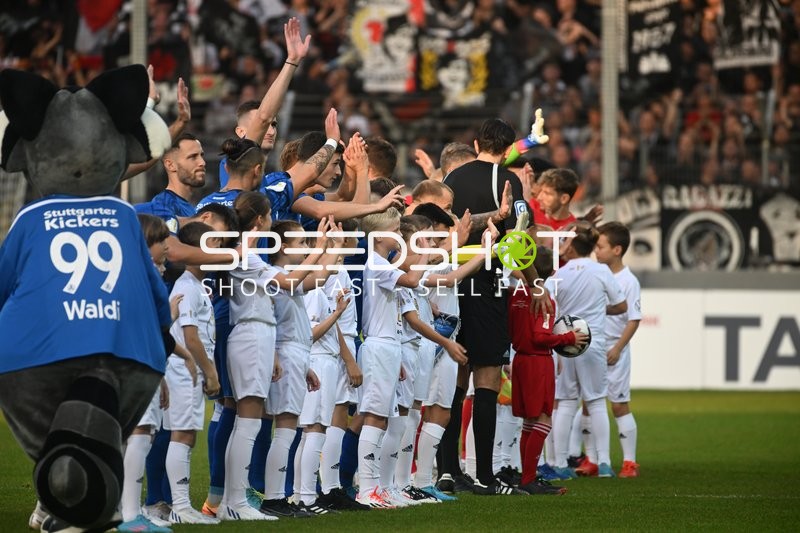 Fußball I Herren I Saison 2022-2023 I DFB-Pokal I 2. Hauptrunde I SV Stuttgarter Kickers - Eintracht Frankfurt I 18.10.2022