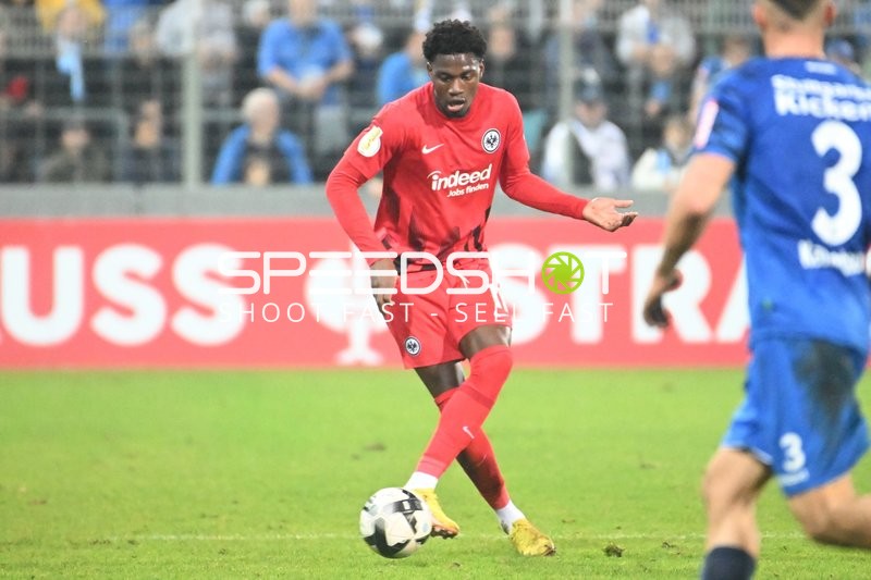 Fußball I Herren I Saison 2022-2023 I DFB-Pokal I 2. Hauptrunde I SV Stuttgarter Kickers - Eintracht Frankfurt I 18.10.2022