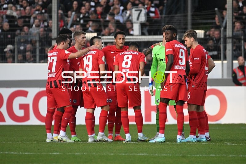 Fußball I Herren I Saison 2022-2023 I DFB-Pokal I 2. Hauptrunde I SV Stuttgarter Kickers - Eintracht Frankfurt I 18.10.2022