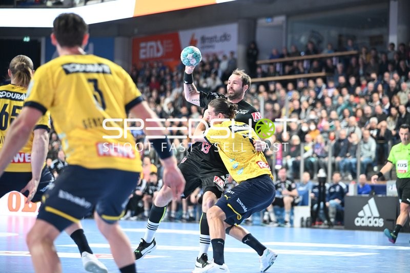Handball I Herren I Saison 2022-2023 I Liqui Moly Handballbundesliga I 13. Spieltag I HC Erlangen - Rhein-Neckar Löwen I 19.11.2022