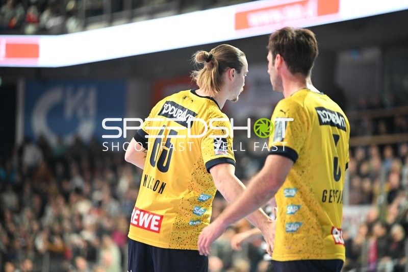 Handball I Herren I Saison 2022-2023 I Liqui Moly Handballbundesliga I 13. Spieltag I HC Erlangen - Rhein-Neckar Löwen I 19.11.2022