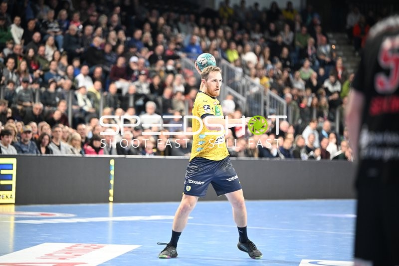 Handball I Herren I Saison 2022-2023 I Liqui Moly Handballbundesliga I 13. Spieltag I HC Erlangen - Rhein-Neckar Löwen I 19.11.2022