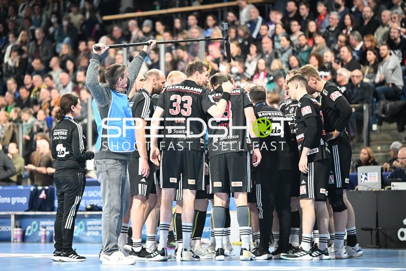 Handball I Herren I Saison 2022-2023 I Liqui Moly Handballbundesliga I 13. Spieltag I HC Erlangen - Rhein-Neckar Löwen I 19.11.2022