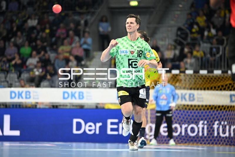 Handball I Herren I Saison 2022-2023 I Liqui Moly Handballbundesliga I 14. Spieltag I Rhein-Neckar Löwen - Füchse Berlin I 24.11.2022