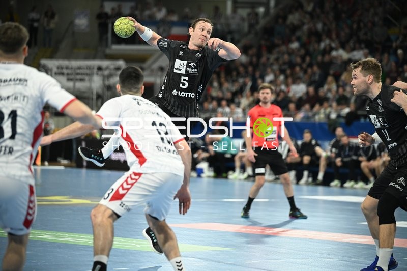Handball I Herren I Saison 2022-2023 I DHB-Pokal I Achtelfinale I SG BBM Bietigheim - THW Kiel I 22.12.2022