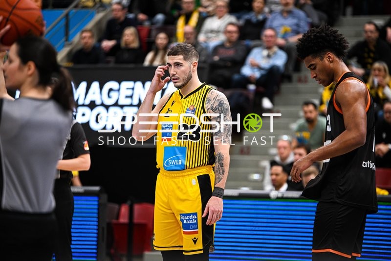 Basketball I Herren I Saison 2022-2023 I easyCredit BBL I 11. Spieltag I MHP Riesen Ludwigsburg - ratiopharm Ulm I 27.12.2022