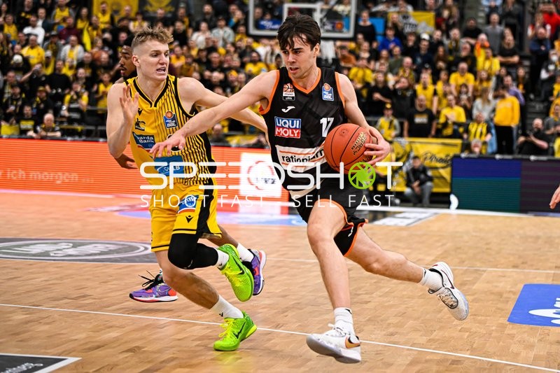 Basketball I Herren I Saison 2022-2023 I easyCredit BBL I 11. Spieltag I MHP Riesen Ludwigsburg - ratiopharm Ulm I 27.12.2022