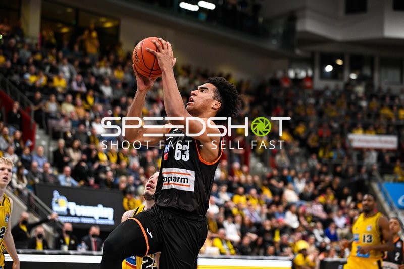 Basketball I Herren I Saison 2022-2023 I easyCredit BBL I 11. Spieltag I MHP Riesen Ludwigsburg - ratiopharm Ulm I 27.12.2022