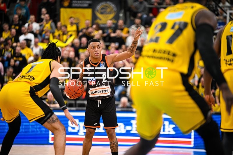 Basketball I Herren I Saison 2022-2023 I easyCredit BBL I 11. Spieltag I MHP Riesen Ludwigsburg - ratiopharm Ulm I 27.12.2022