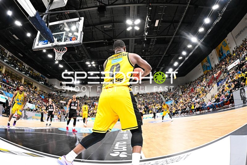 Basketball I Herren I Saison 2022-2023 I easyCredit BBL I 11. Spieltag I MHP Riesen Ludwigsburg - ratiopharm Ulm I 27.12.2022