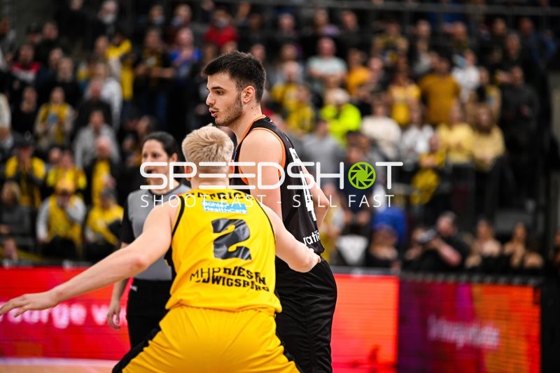 Basketball I Herren I Saison 2022-2023 I easyCredit BBL I 11. Spieltag I MHP Riesen Ludwigsburg - ratiopharm Ulm I 27.12.2022