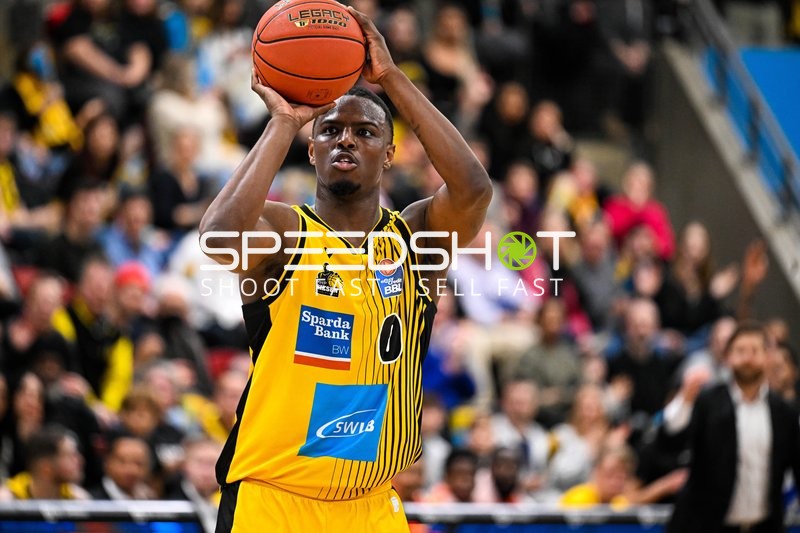 Basketball I Herren I Saison 2022-2023 I easyCredit BBL I 11. Spieltag I MHP Riesen Ludwigsburg - ratiopharm Ulm I 27.12.2022