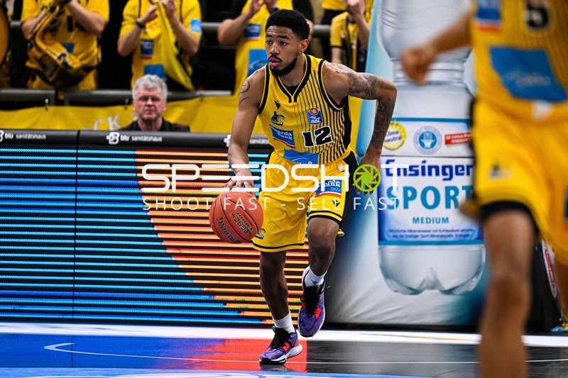 Basketball I Herren I Saison 2022-2023 I easyCredit BBL I 11. Spieltag I MHP Riesen Ludwigsburg - ratiopharm Ulm I 27.12.2022