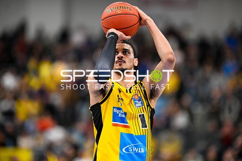 Basketball I Herren I Saison 2022-2023 I easyCredit BBL I 11. Spieltag I MHP Riesen Ludwigsburg - ratiopharm Ulm I 27.12.2022