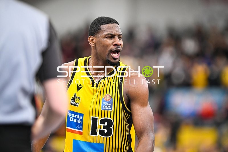 Basketball I Herren I Saison 2022-2023 I easyCredit BBL I 11. Spieltag I MHP Riesen Ludwigsburg - ratiopharm Ulm I 27.12.2022