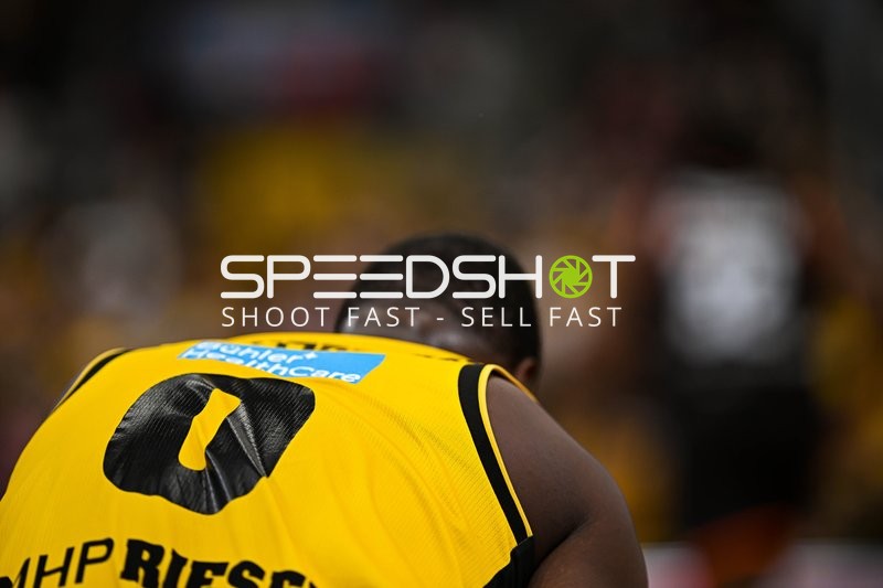 Basketball I Herren I Saison 2022-2023 I easyCredit BBL I 11. Spieltag I MHP Riesen Ludwigsburg - ratiopharm Ulm I 27.12.2022