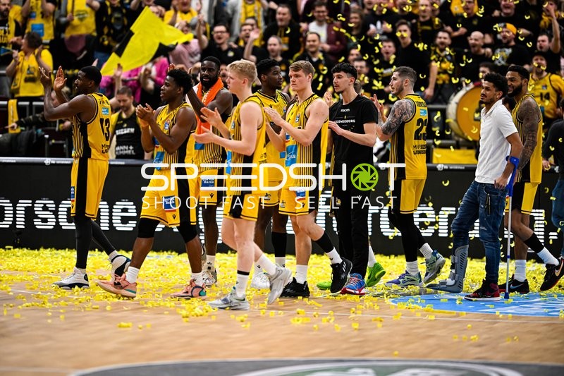 Basketball I Herren I Saison 2022-2023 I easyCredit BBL I 11. Spieltag I MHP Riesen Ludwigsburg - ratiopharm Ulm I 27.12.2022