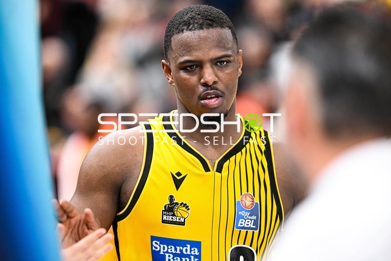 Basketball I Herren I Saison 2022-2023 I easyCredit BBL I 11. Spieltag I MHP Riesen Ludwigsburg - ratiopharm Ulm I 27.12.2022