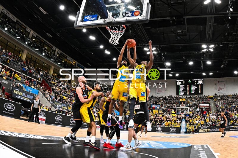 Basketball I Herren I Saison 2022-2023 I easyCredit BBL I 11. Spieltag I MHP Riesen Ludwigsburg - ratiopharm Ulm I 27.12.2022