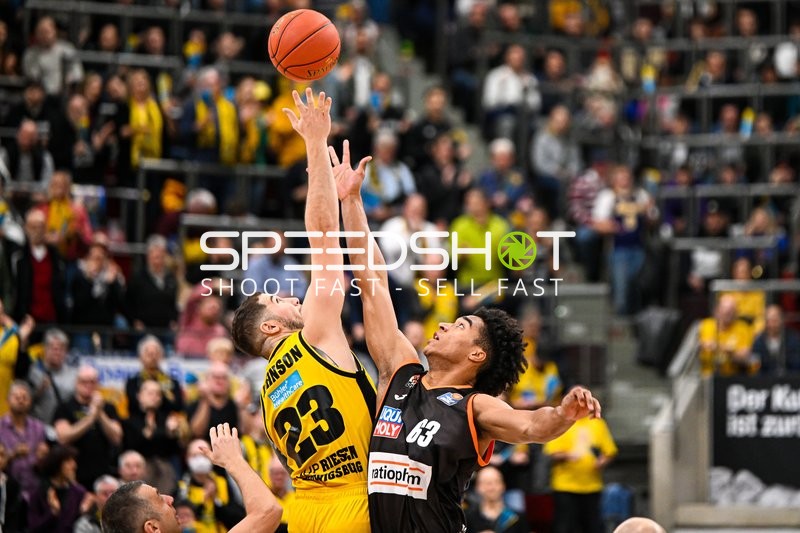 Basketball I Herren I Saison 2022-2023 I easyCredit BBL I 11. Spieltag I MHP Riesen Ludwigsburg - ratiopharm Ulm I 27.12.2022