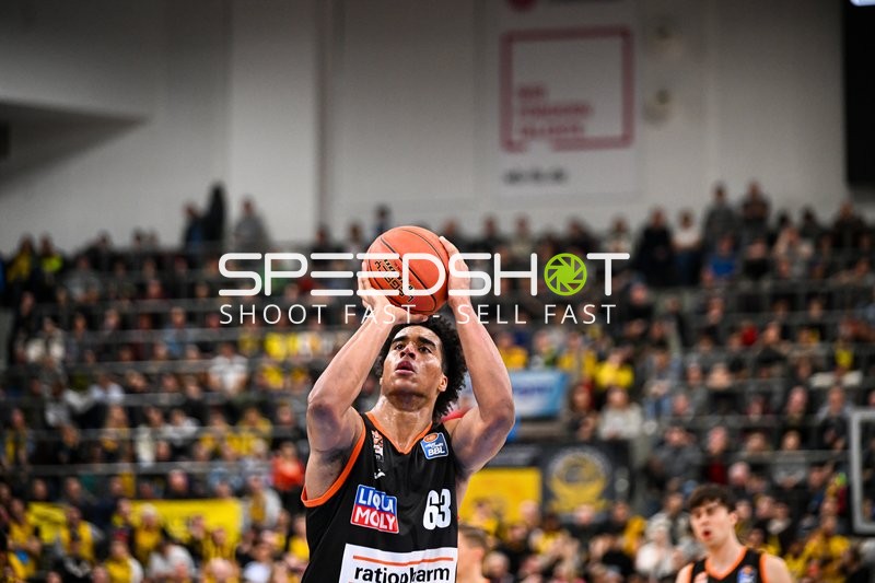 Basketball I Herren I Saison 2022-2023 I easyCredit BBL I 11. Spieltag I MHP Riesen Ludwigsburg - ratiopharm Ulm I 27.12.2022