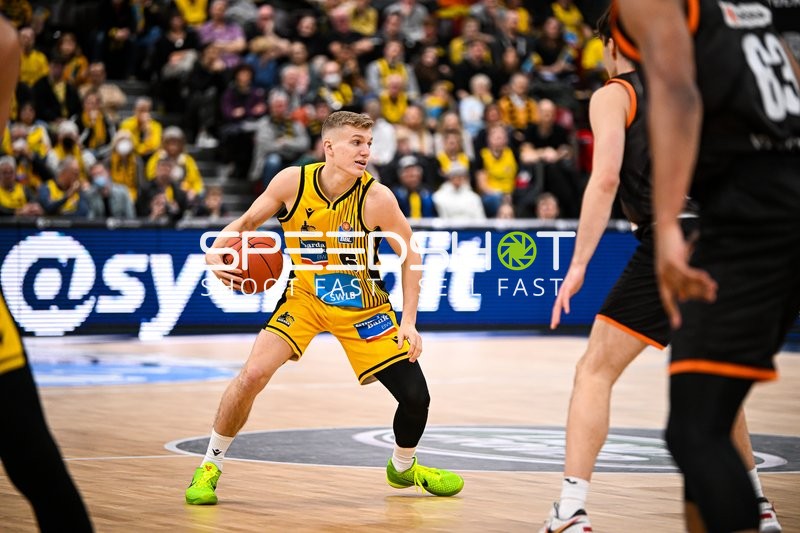 Basketball I Herren I Saison 2022-2023 I easyCredit BBL I 11. Spieltag I MHP Riesen Ludwigsburg - ratiopharm Ulm I 27.12.2022