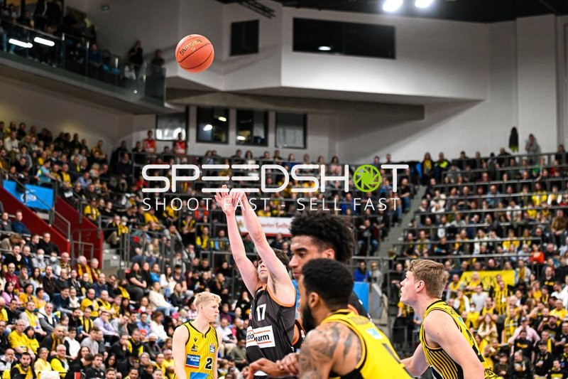 Basketball I Herren I Saison 2022-2023 I easyCredit BBL I 11. Spieltag I MHP Riesen Ludwigsburg - ratiopharm Ulm I 27.12.2022