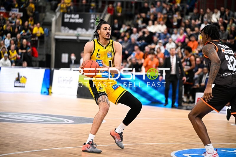 Basketball I Herren I Saison 2022-2023 I easyCredit BBL I 11. Spieltag I MHP Riesen Ludwigsburg - ratiopharm Ulm I 27.12.2022