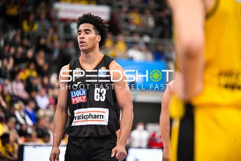 Basketball I Herren I Saison 2022-2023 I easyCredit BBL I 11. Spieltag I MHP Riesen Ludwigsburg - ratiopharm Ulm I 27.12.2022