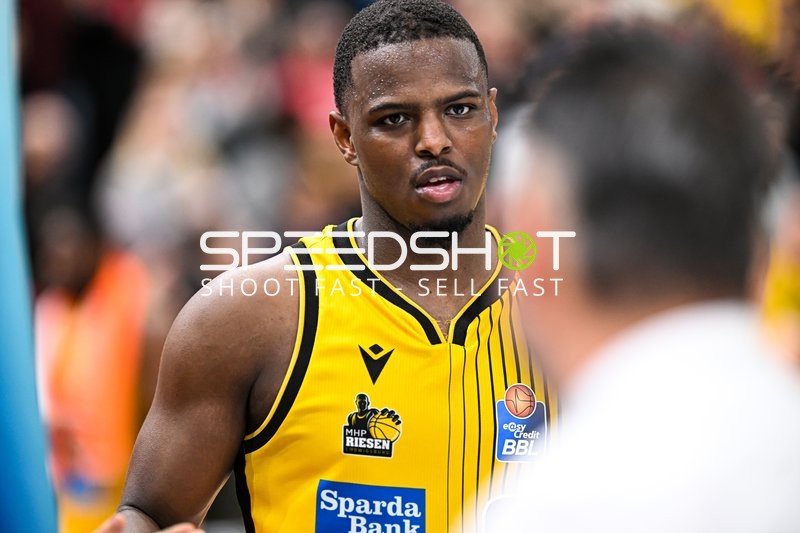Basketball I Herren I Saison 2022-2023 I easyCredit BBL I 11. Spieltag I MHP Riesen Ludwigsburg - ratiopharm Ulm I 27.12.2022