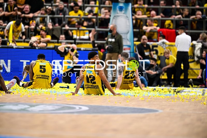 Basketball I Herren I Saison 2022-2023 I easyCredit BBL I 11. Spieltag I MHP Riesen Ludwigsburg - ratiopharm Ulm I 27.12.2022