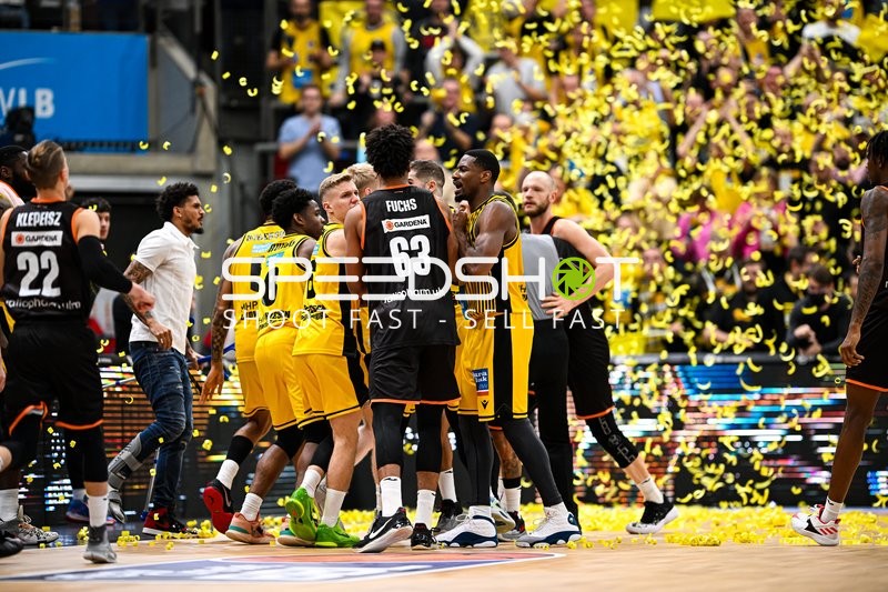 Basketball I Herren I Saison 2022-2023 I easyCredit BBL I 11. Spieltag I MHP Riesen Ludwigsburg - ratiopharm Ulm I 27.12.2022