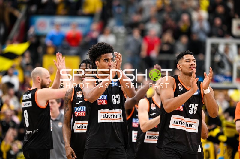 Basketball I Herren I Saison 2022-2023 I easyCredit BBL I 11. Spieltag I MHP Riesen Ludwigsburg - ratiopharm Ulm I 27.12.2022