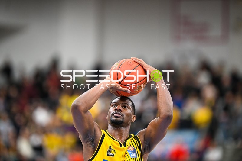 Basketball I Herren I Saison 2022-2023 I easyCredit BBL I 11. Spieltag I MHP Riesen Ludwigsburg - ratiopharm Ulm I 27.12.2022