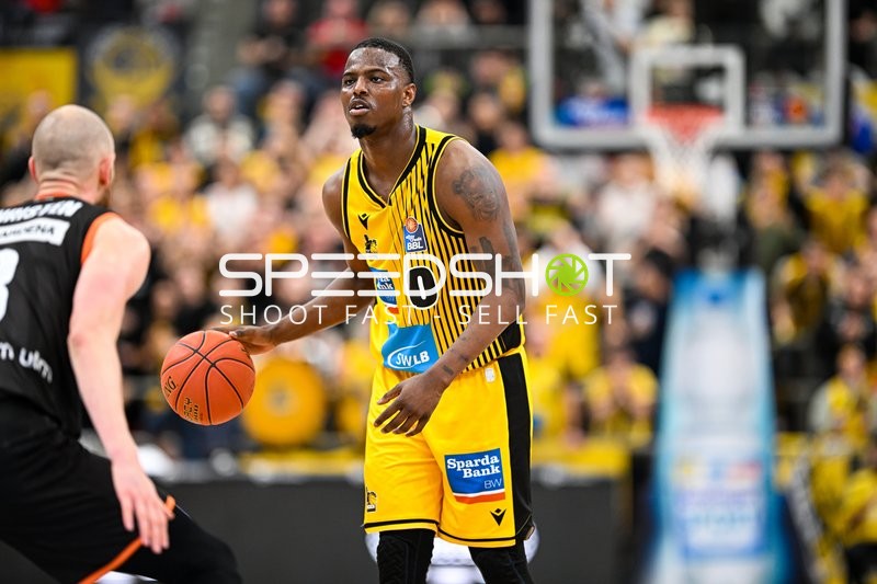 Basketball I Herren I Saison 2022-2023 I easyCredit BBL I 11. Spieltag I MHP Riesen Ludwigsburg - ratiopharm Ulm I 27.12.2022