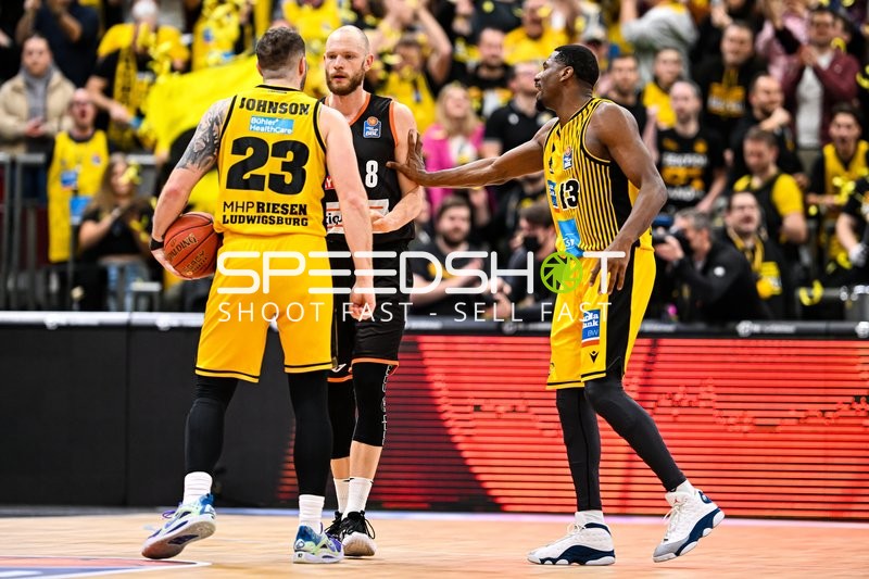 Basketball I Herren I Saison 2022-2023 I easyCredit BBL I 11. Spieltag I MHP Riesen Ludwigsburg - ratiopharm Ulm I 27.12.2022
