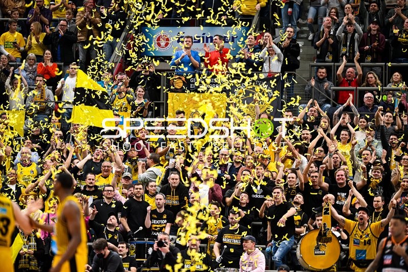 Basketball I Herren I Saison 2022-2023 I easyCredit BBL I 11. Spieltag I MHP Riesen Ludwigsburg - ratiopharm Ulm I 27.12.2022