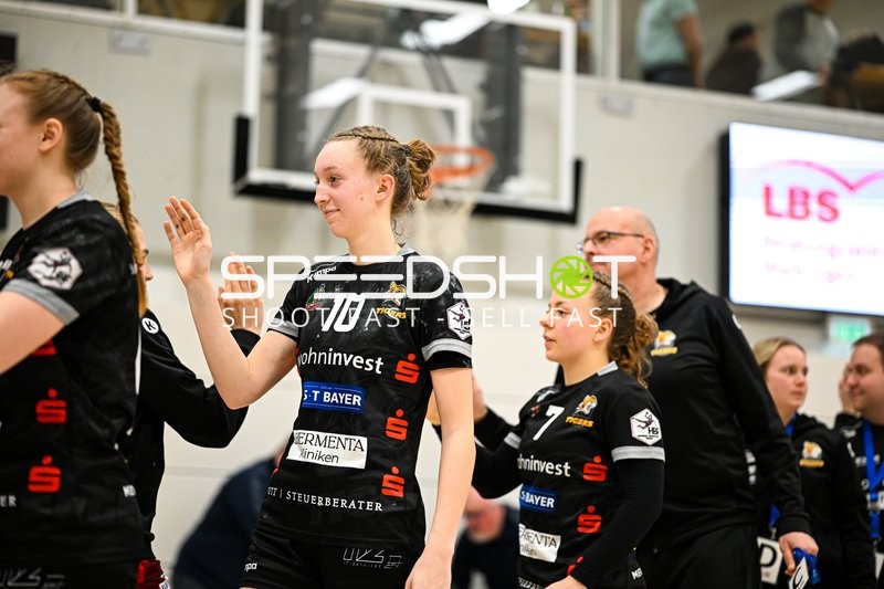 Handball I Frauen I Saison 2022-2023 I 1. HBF I 11. Spieltag I VfL Waiblingen - Buxtehuder SV I 07.01.2023