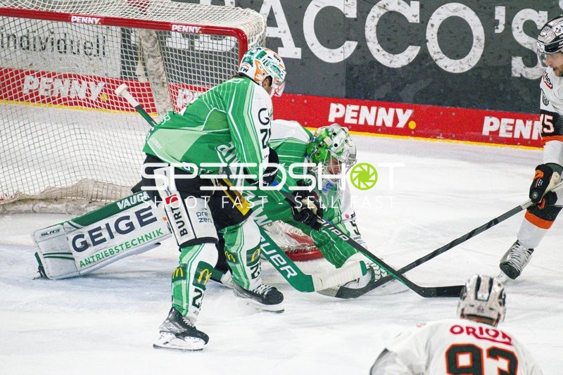 Eishockey I Herren I Saison 2022-2023 I Penny DEL I 47. Spieltag I SC Bietigheim-Bissingen Steelers - Löwen Frankfurt I 27.01.2023