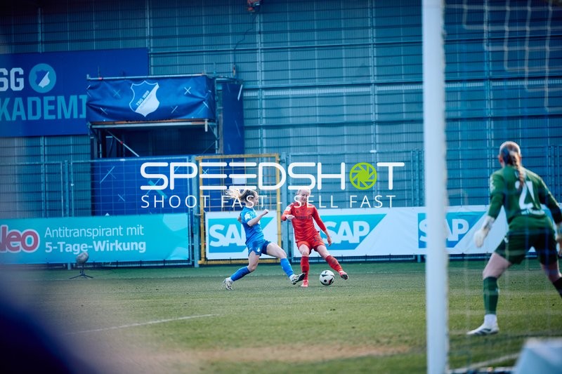 TSG Hoffenheim vs FC Bayern Frauen - 09.02.2025 -14:00 Uhr