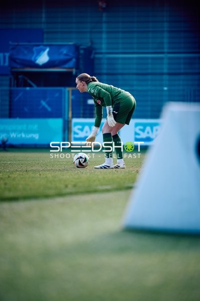 TSG Hoffenheim vs FC Bayern Frauen - 09.02.2025 -14:00 Uhr