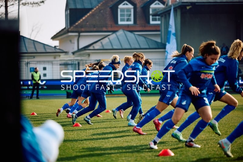 TSG Hoffenheim vs FC Bayern Frauen - 09.02.2025 -14:00 Uhr